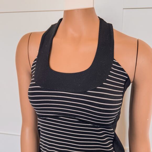 Lululemon Womens Active Scoopneck Black/White Striped Tank-Built In Bra-Size 4/6 - Picture 7 of 8